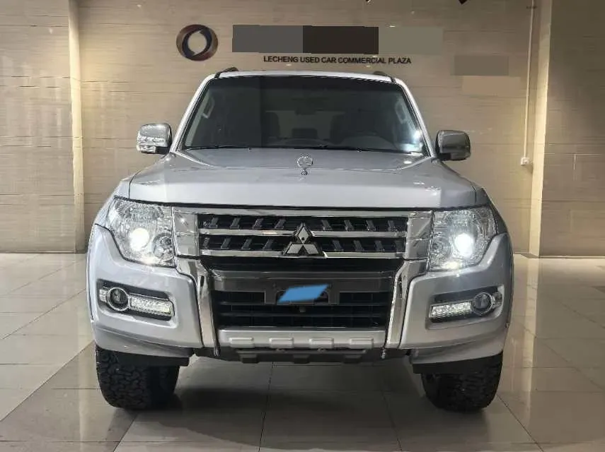 2017 Honda Jade 1.8L 141HP L4 5AT,autocango,china used car exporter,china ev exporter,chinese used car exporter,chinese used ev exporter