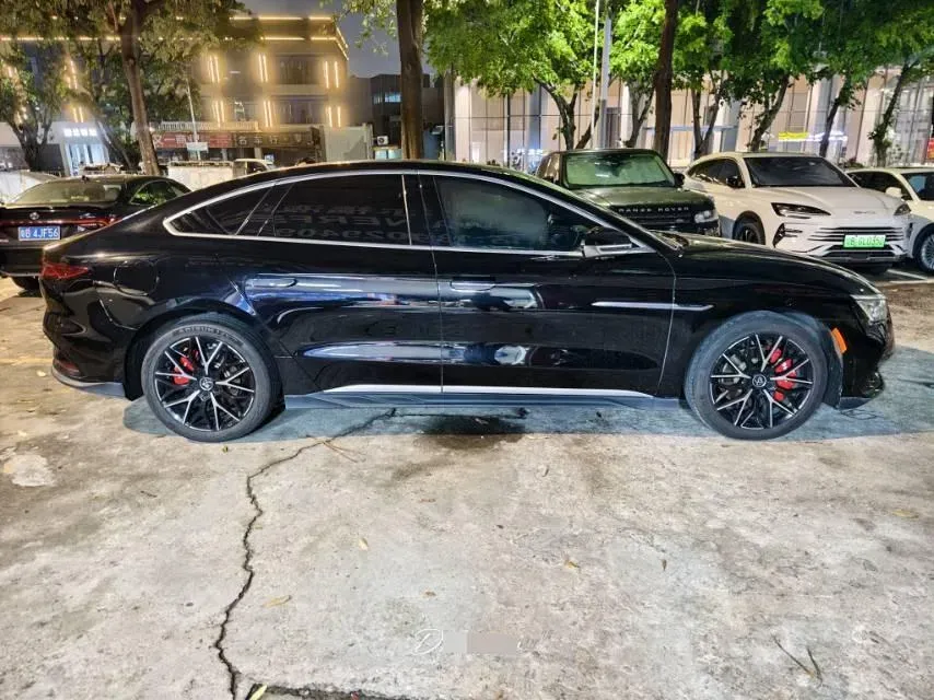 2022 Volkswagen Tiguan L 2.0T 186HP L4 7DCT,autocango,china used car exporter,china ev exporter,chinese used car exporter,chinese used ev exporter