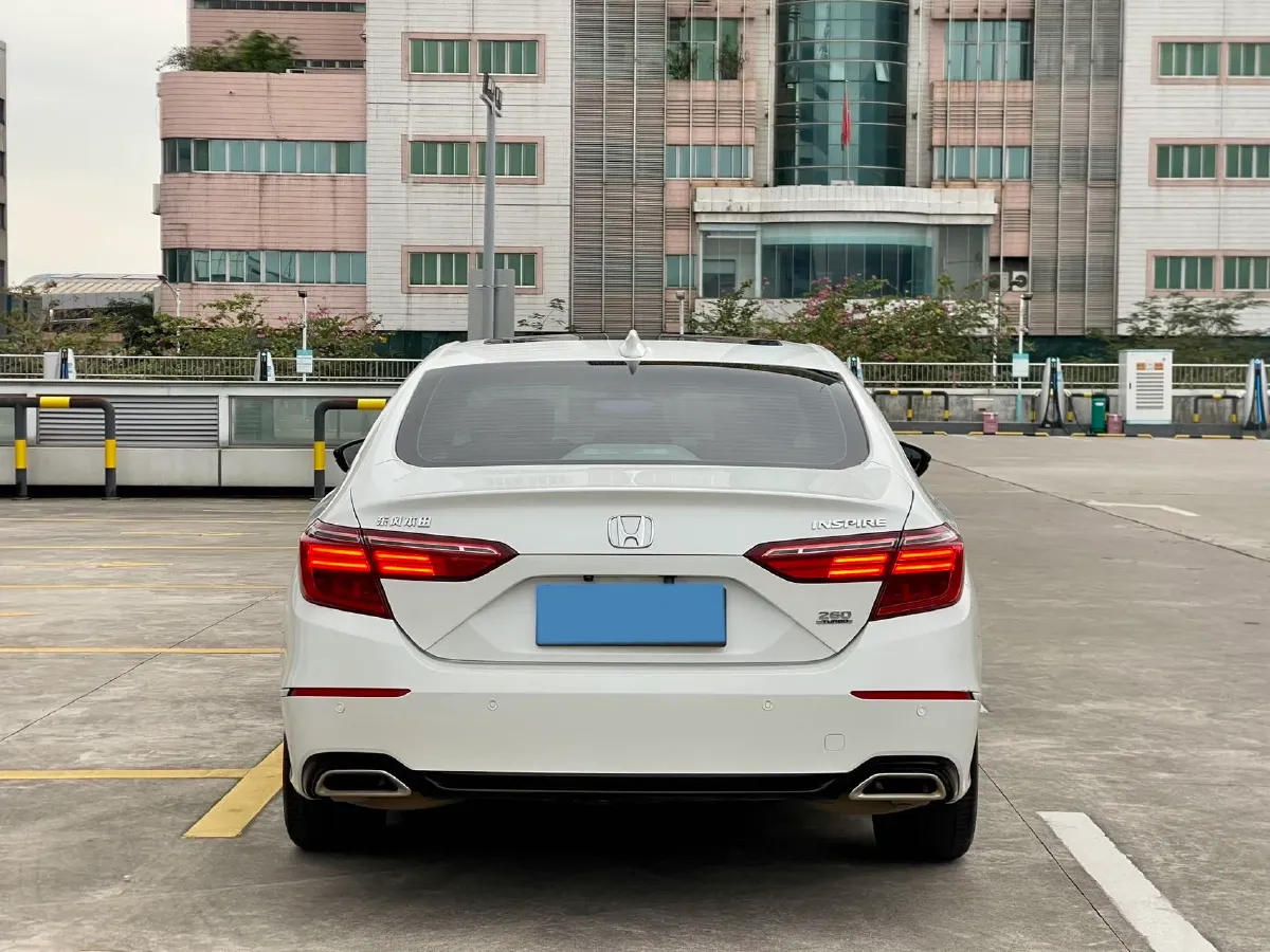 2022 Honda Inspire 1.5T 194HP L4 CVT,autocango,china used car exporter,china ev exporter,chinese used car exporter,chinese used ev exporter