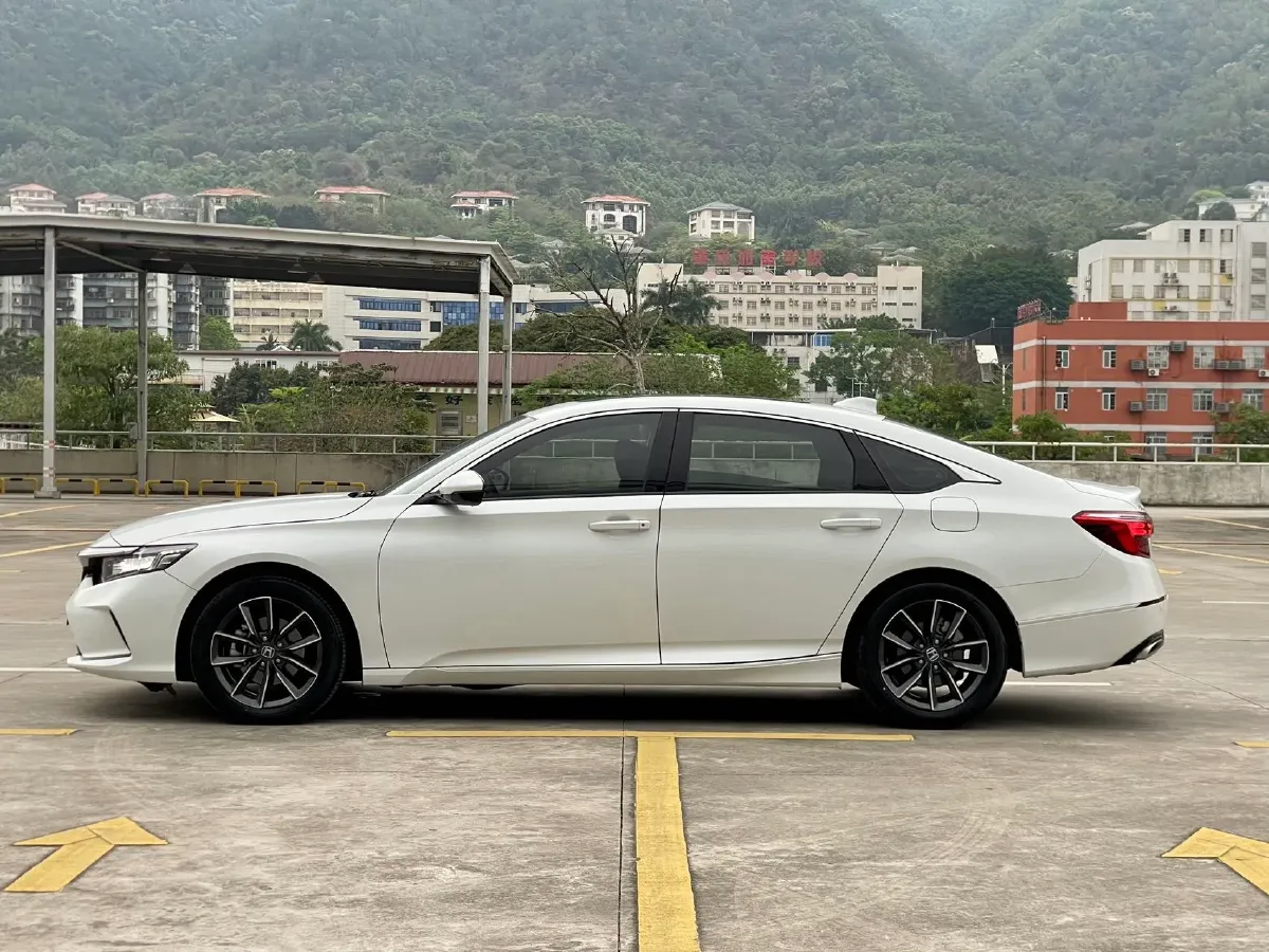 2022 Honda Inspire 1.5T 194HP L4 CVT,autocango,china used car exporter,china ev exporter,chinese used car exporter,chinese used ev exporter