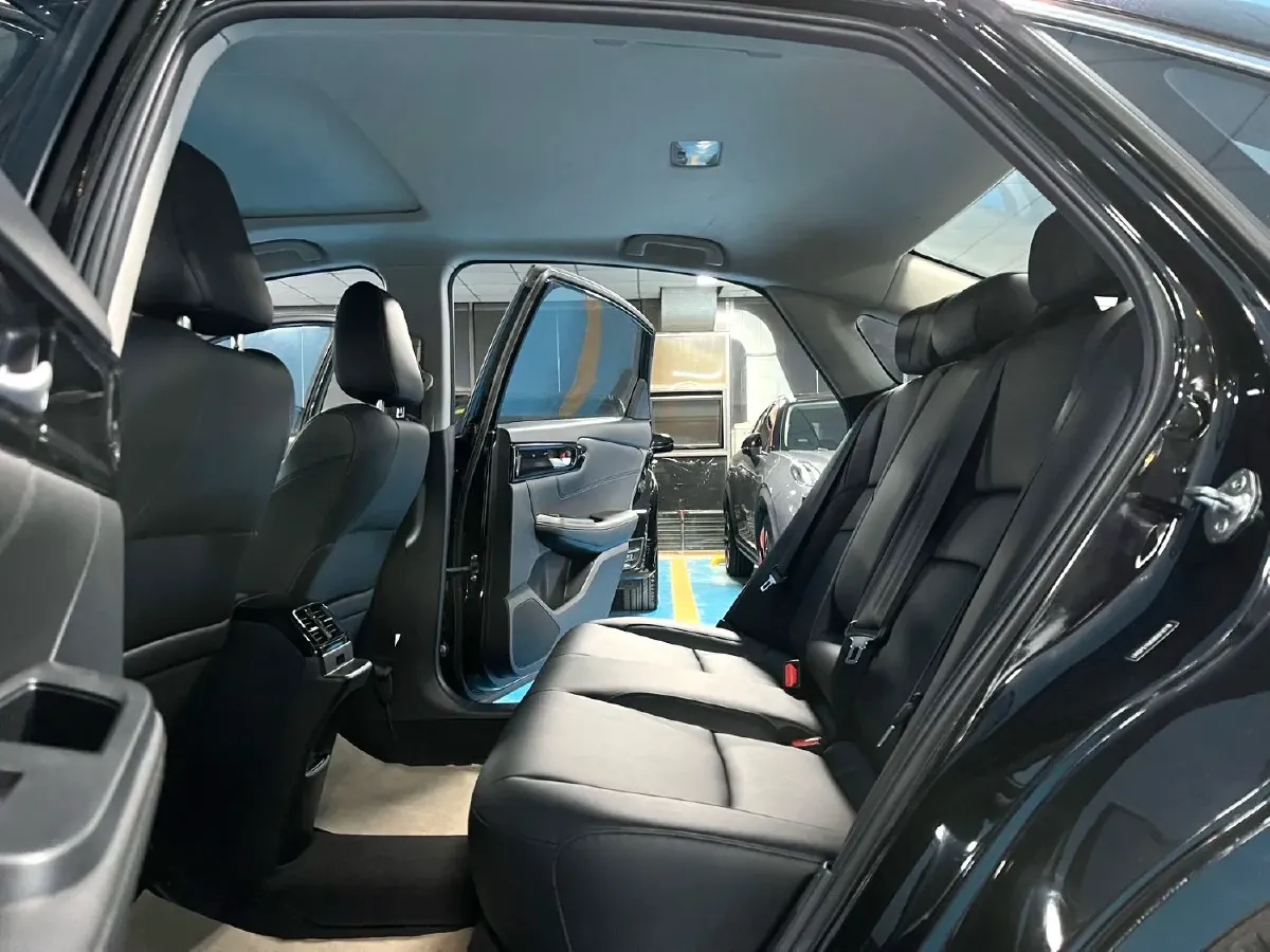 2022 Honda Crider 1.0T 122HP L3 CVT,autocango,china used car exporter,china ev exporter,chinese used car exporter,chinese used ev exporter