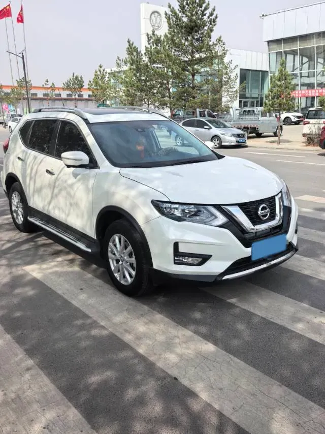 2022 Nissan X-Trail 2.0L 151HP L4 CVT,autocango,china used car exporter,china ev exporter,chinese used car exporter,chinese used ev exporter