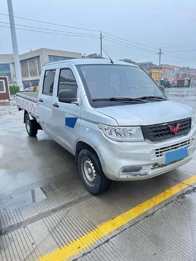 2019 WuLing RongGuang New Truck 1.5L 107HP L4 5MT,autocango,china used car exporter,china ev exporter,chinese used car exporter,chinese used ev exporter