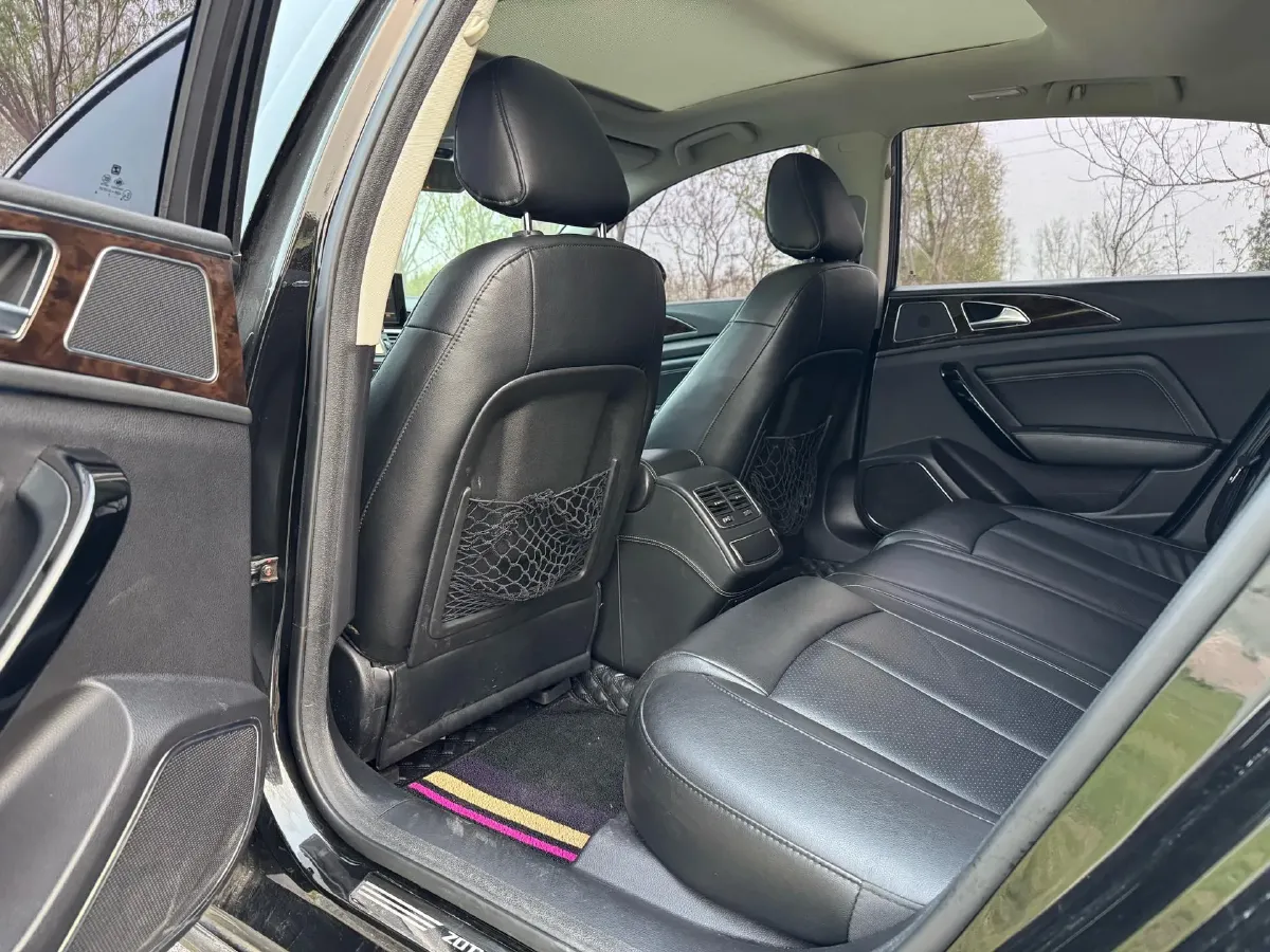 2016 Zotye Z700 1.8T 177HP L4 5MT,autocango,china used car exporter,china ev exporter,chinese used car exporter,chinese used ev exporter