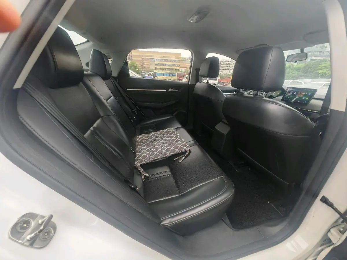 2021 Weltmeister E.5 BEV 49.92KWH,autocango,china used car exporter,china ev exporter,chinese used car exporter,chinese used ev exporter