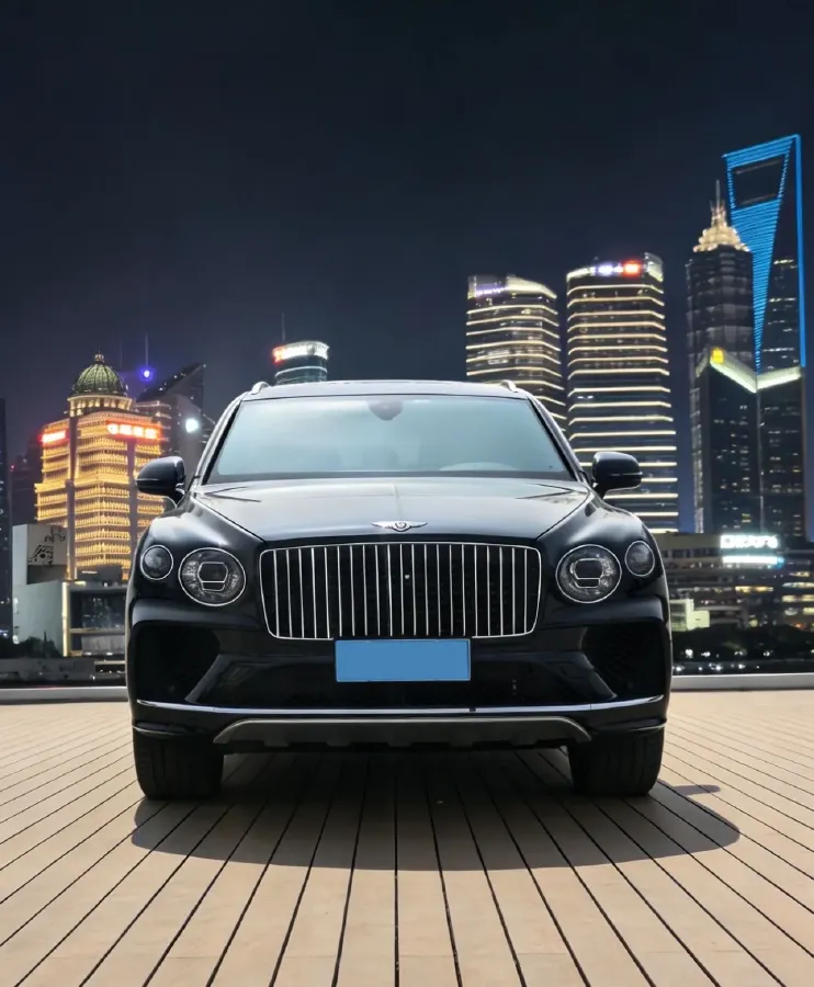 2024 Bentley Bentayga 4.0T 550HP V8 8AT,autocango,china used car exporter,china ev exporter,chinese used car exporter,chinese used ev exporter