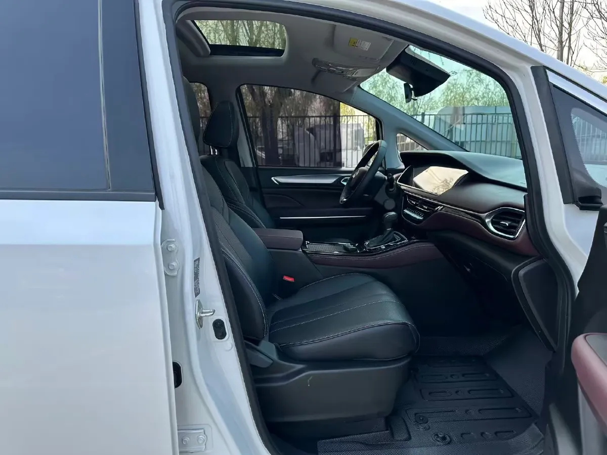 2023 GAC Trumpchi M6 1.5T 177HP L4 7DCT,autocango,china used car exporter,china ev exporter,chinese used car exporter,chinese used ev exporter