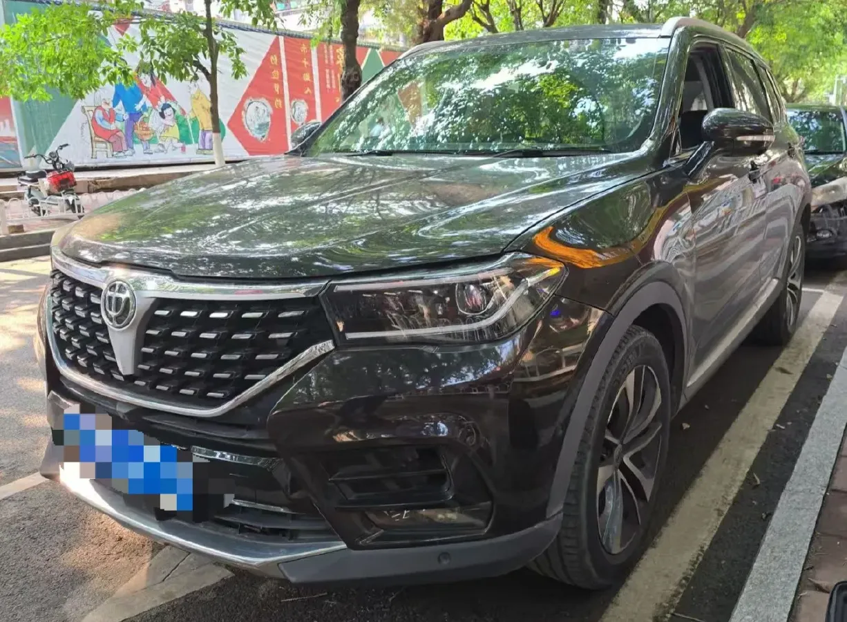 2019 Brilliance Auto V7 1.8T 231HP L4 7DCT,autocango,china used car exporter,china ev exporter,chinese used car exporter,chinese used ev exporter