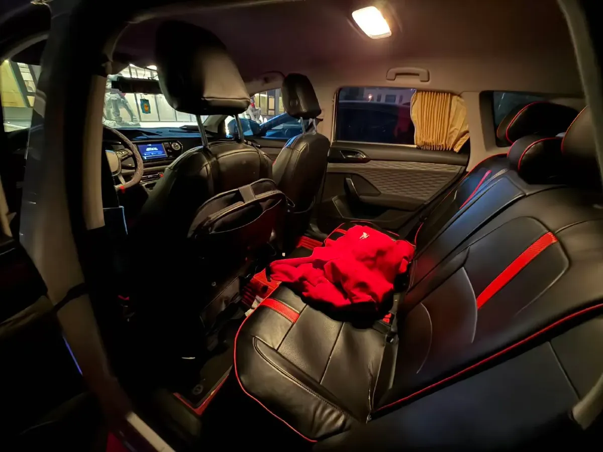 2021 Volkswagen Tharu 1.4T 150HP L4 7DCT,autocango,china used car exporter,china ev exporter,chinese used car exporter,chinese used ev exporter