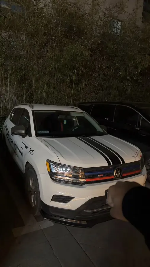 2021 Volkswagen Tharu 1.4T 150HP L4 7DCT,autocango,china used car exporter,china ev exporter,chinese used car exporter,chinese used ev exporter