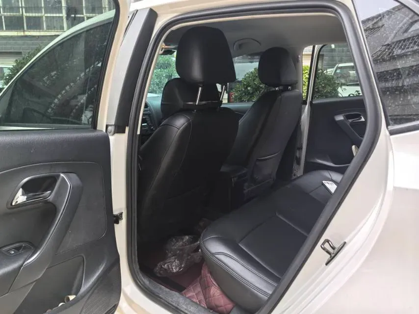 2018 ChangAn Eado 1.6L 128HP L4 6AT,autocango,china used car exporter,china ev exporter,chinese used car exporter,chinese used ev exporter