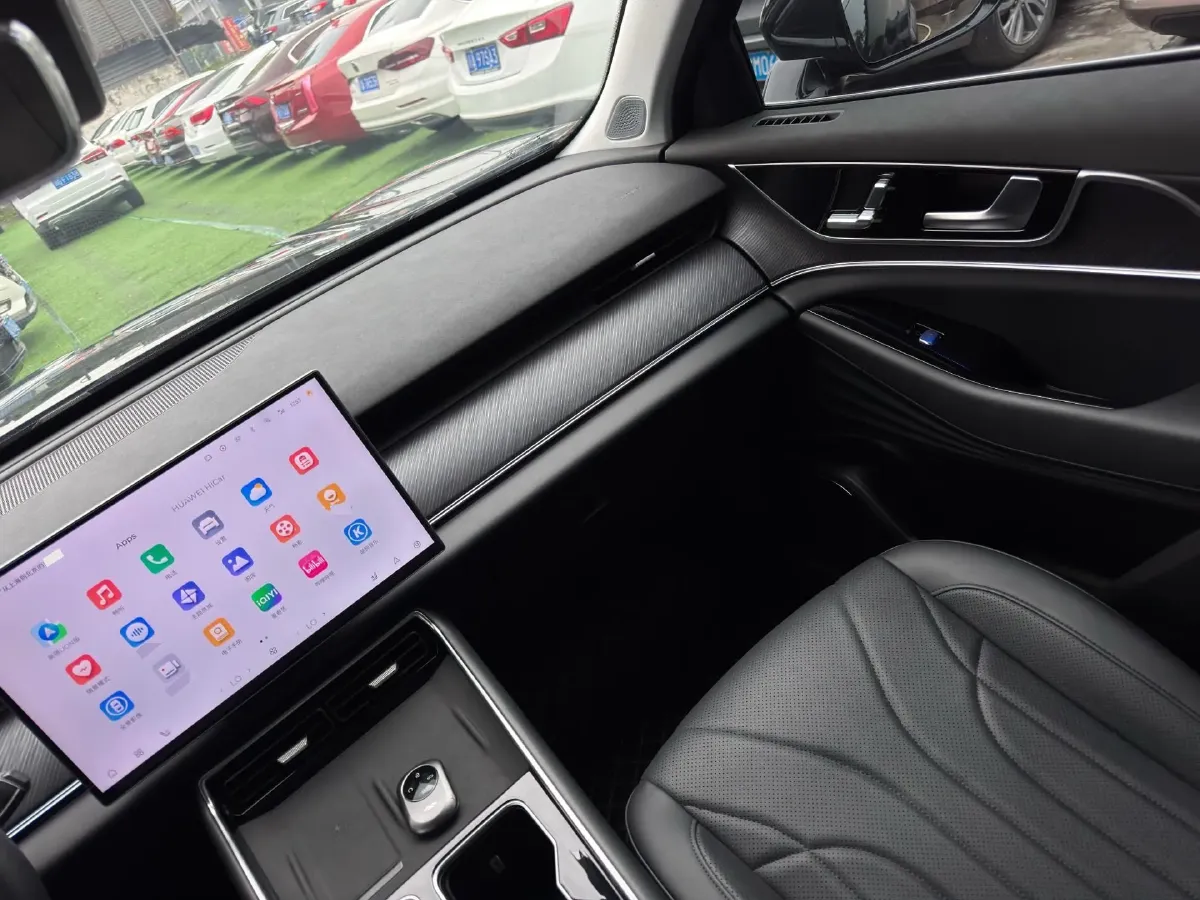 2024 Jetour X90 PRO 2.0T 254HP L4 7DCT,autocango,china used car exporter,china ev exporter,chinese used car exporter,chinese used ev exporter