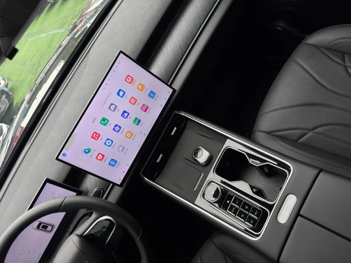 2024 Jetour X90 PRO 2.0T 254HP L4 7DCT,autocango,china used car exporter,china ev exporter,chinese used car exporter,chinese used ev exporter