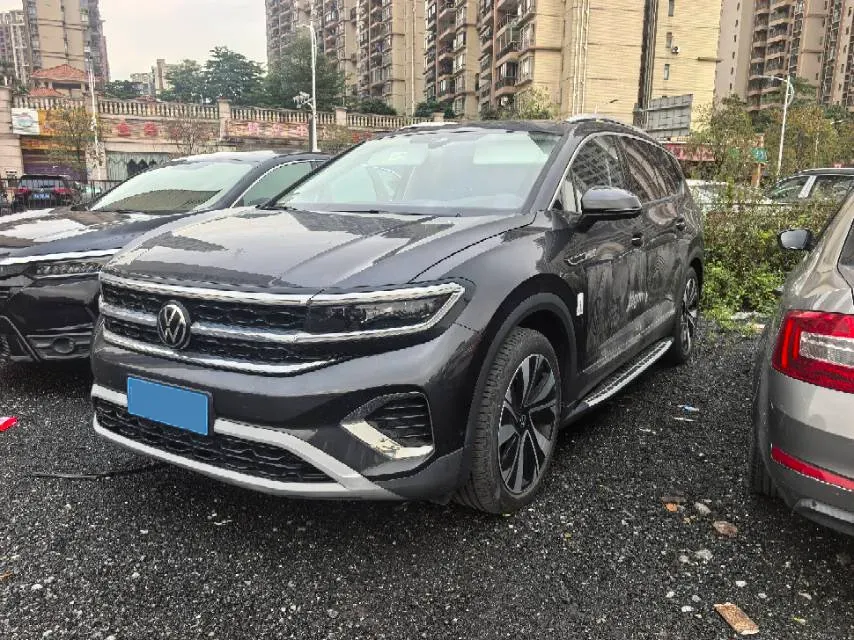 2021 Volkswagen Talagon 2.0T 220HP L4 7DCT,autocango,china used car exporter,china ev exporter,chinese used car exporter,chinese used ev exporter