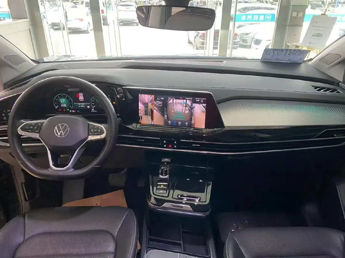 2022 Volkswagen Talagon 2.0T 220HP L4 7DCT,autocango,china used car exporter,china ev exporter,chinese used car exporter,chinese used ev exporter