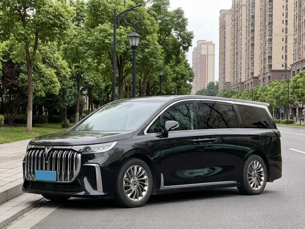 2022 Voyah Dream 1.5T 136HP L4 PHEV 25.57KWH,autocango,china used car exporter,china ev exporter,chinese used car exporter,chinese used ev exporter