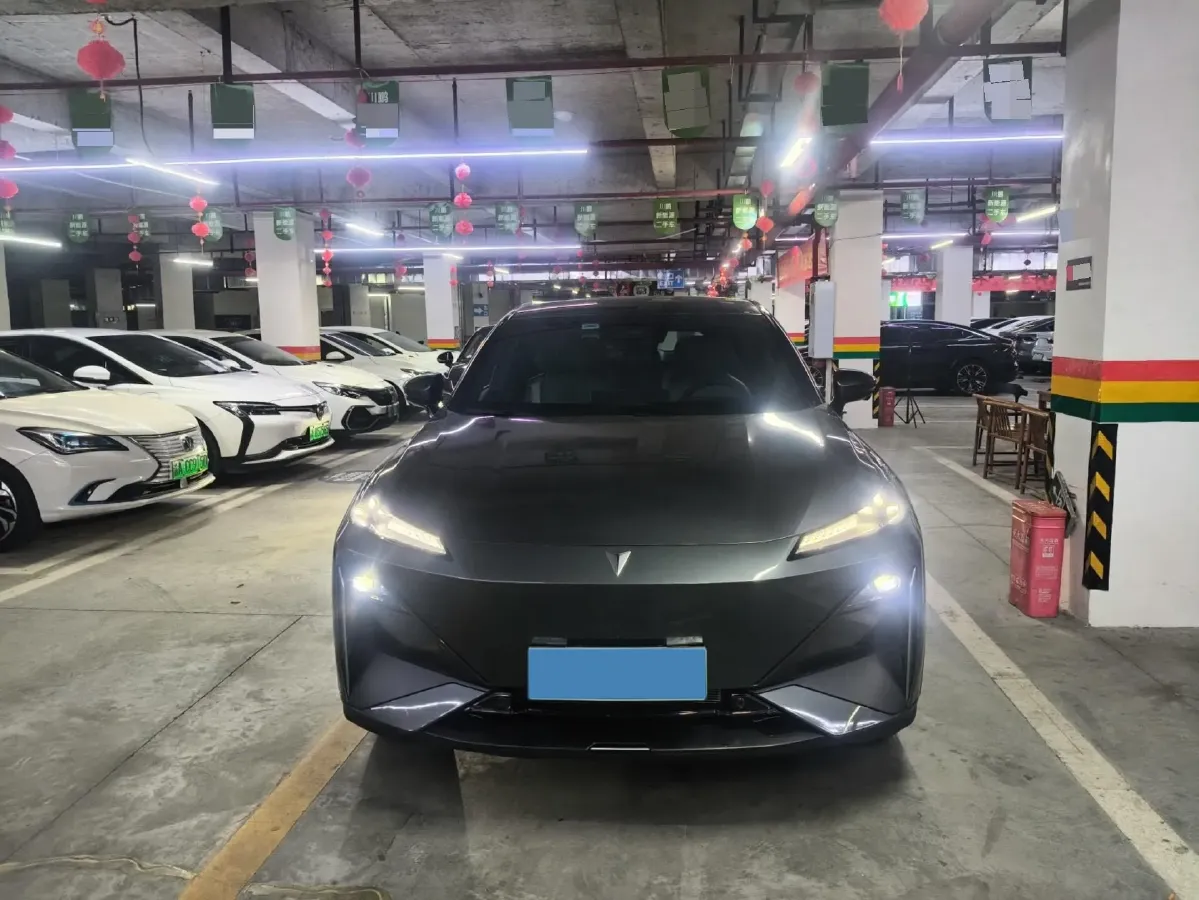 2024 JAC Refine RefineRF8 2.0T 253HP L4 8AT,autocango,china used car exporter,china ev exporter,chinese used car exporter,chinese used ev exporter