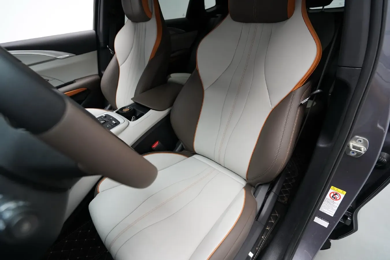 2024 BYD Song Pro 1.5L 110HP L4 E-CVT PHEV 12.9KWH,autocango,china used car exporter,china ev exporter,chinese used car exporter,chinese used ev exporter