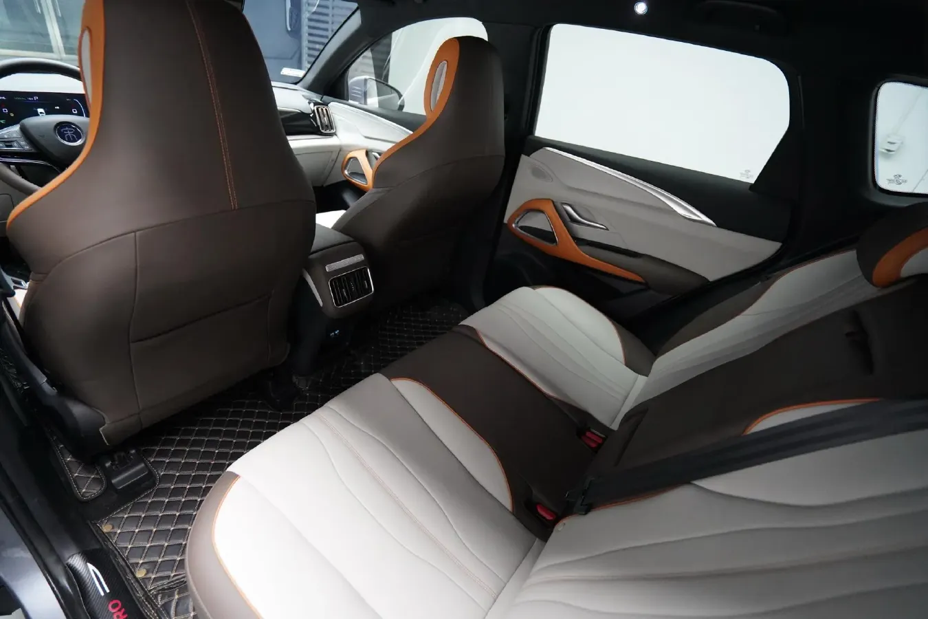 2024 BYD Song Pro 1.5L 110HP L4 E-CVT PHEV 12.9KWH,autocango,china used car exporter,china ev exporter,chinese used car exporter,chinese used ev exporter