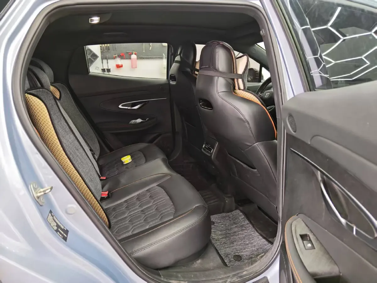 2022 ChangAn UNI-T 1.5T 188HP L4 7DCT,autocango,china used car exporter,china ev exporter,chinese used car exporter,chinese used ev exporter