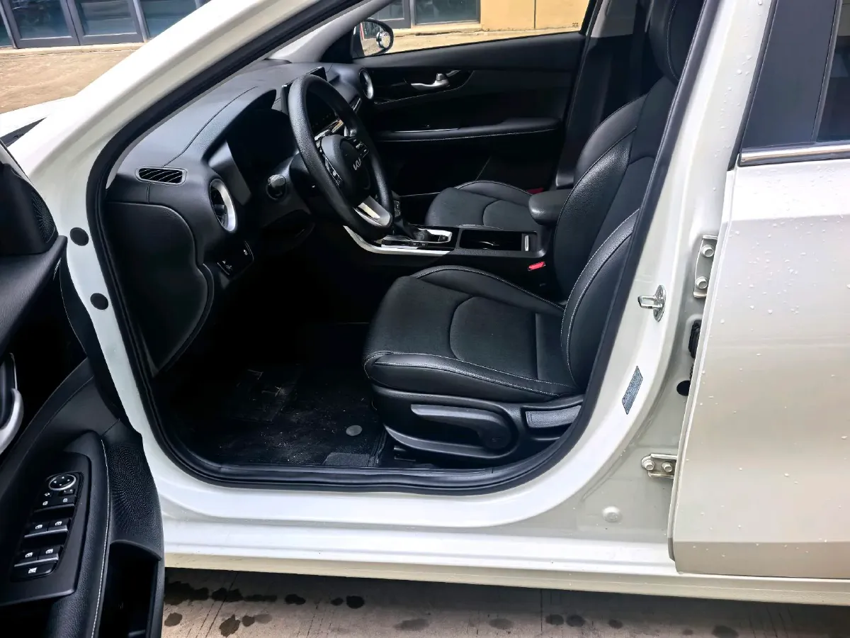 2021 Kia K3 1.5L 115HP L4 CVT,autocango,china used car exporter,china ev exporter,chinese used car exporter,chinese used ev exporter