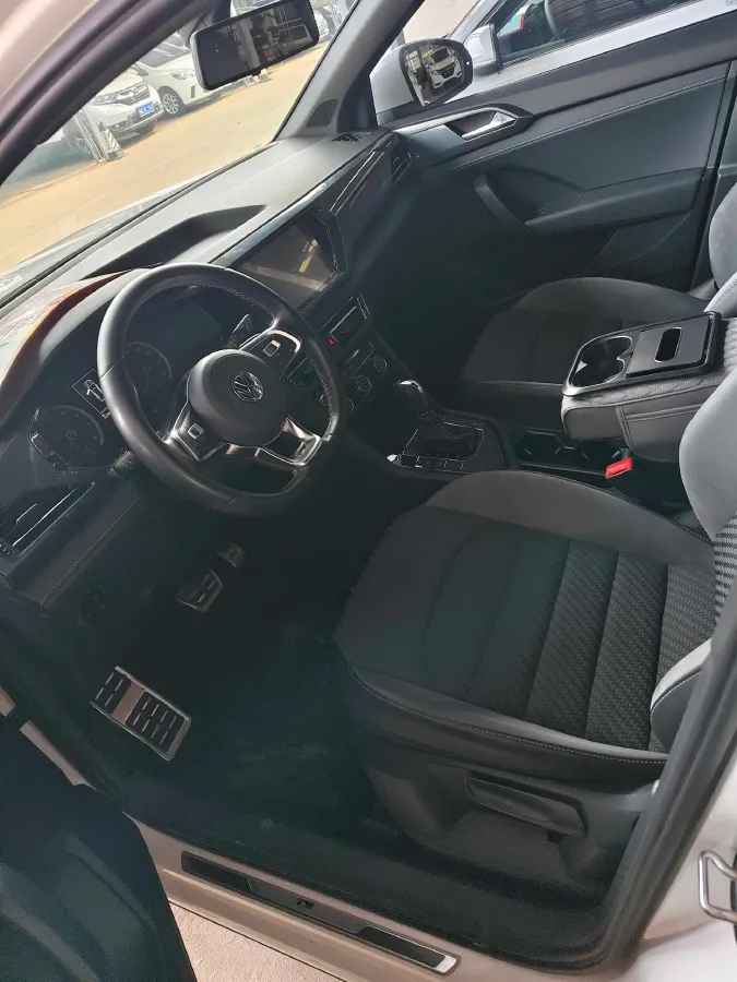 2020 Volkswagen Tharu 1.4T 150HP L4 7DCT,autocango,china used car exporter,china ev exporter,chinese used car exporter,chinese used ev exporter