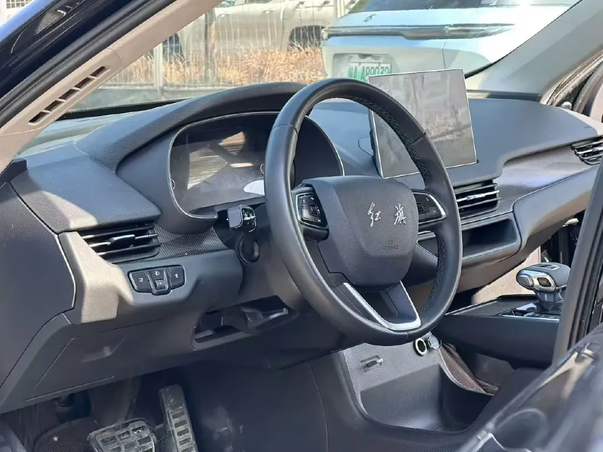 2023 HongQi E-QM5 BEV 54KWH,autocango,china used car exporter,china ev exporter,chinese used car exporter,chinese used ev exporter