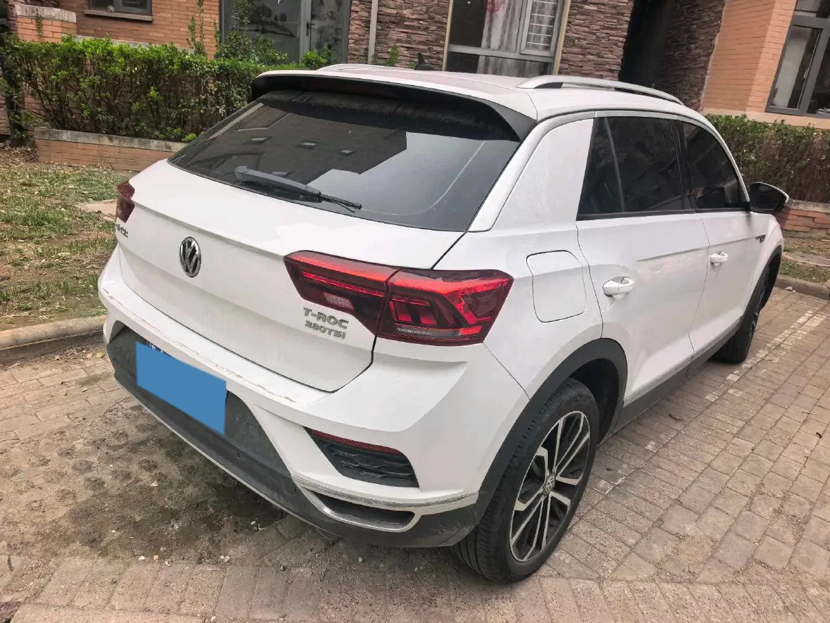 2019 Volkswagen T-Roc 1.4T 150HP L4 7DCT,autocango,china used car exporter,china ev exporter,chinese used car exporter,chinese used ev exporter