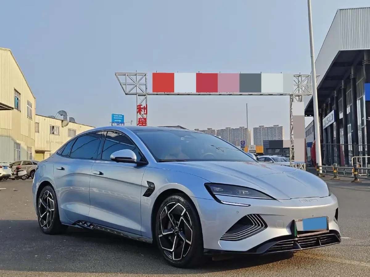 2022 AITO AITO M5 Range Extended 125HP REEV 40KWH,autocango,china used car exporter,china ev exporter,chinese used car exporter,chinese used ev exporter