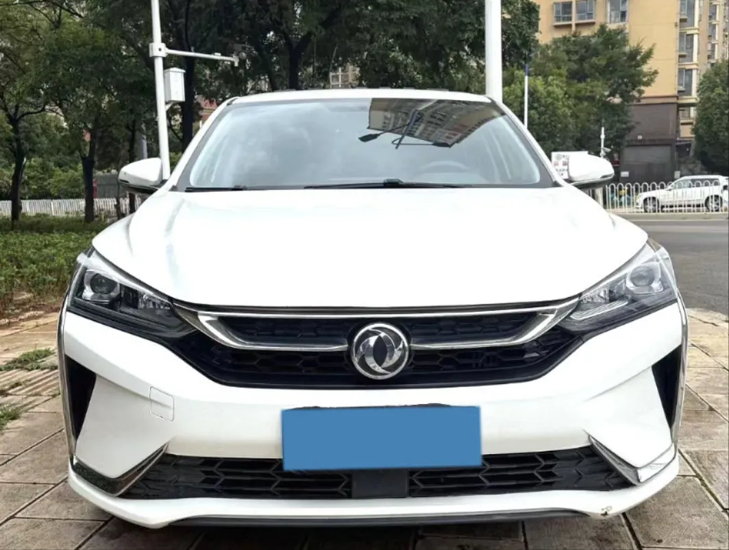 2020 DongFeng Aeolus YiXuan 1.5T 150HP L4 6DCT,autocango,china used car exporter,china ev exporter,chinese used car exporter,chinese used ev exporter