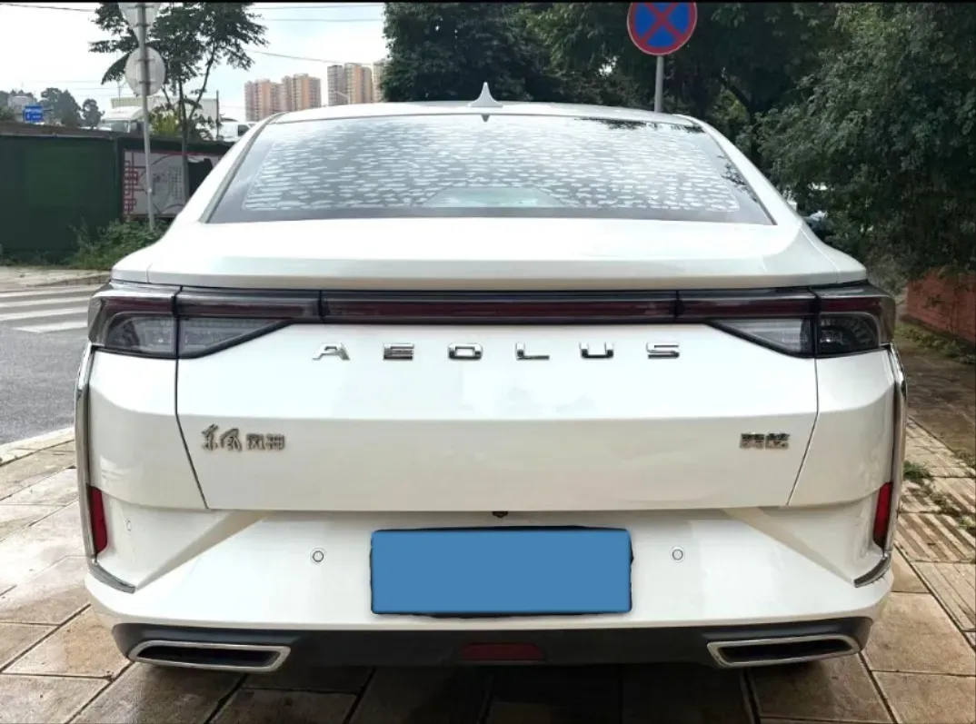 2020 DongFeng Aeolus YiXuan 1.5T 150HP L4 6DCT,autocango,china used car exporter,china ev exporter,chinese used car exporter,chinese used ev exporter