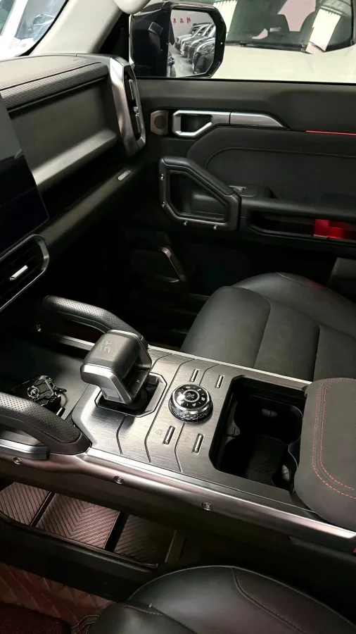 2023 Jetour Traveller 2.0T 254HP L4 7DCT,autocango,china used car exporter,china ev exporter,chinese used car exporter,chinese used ev exporter