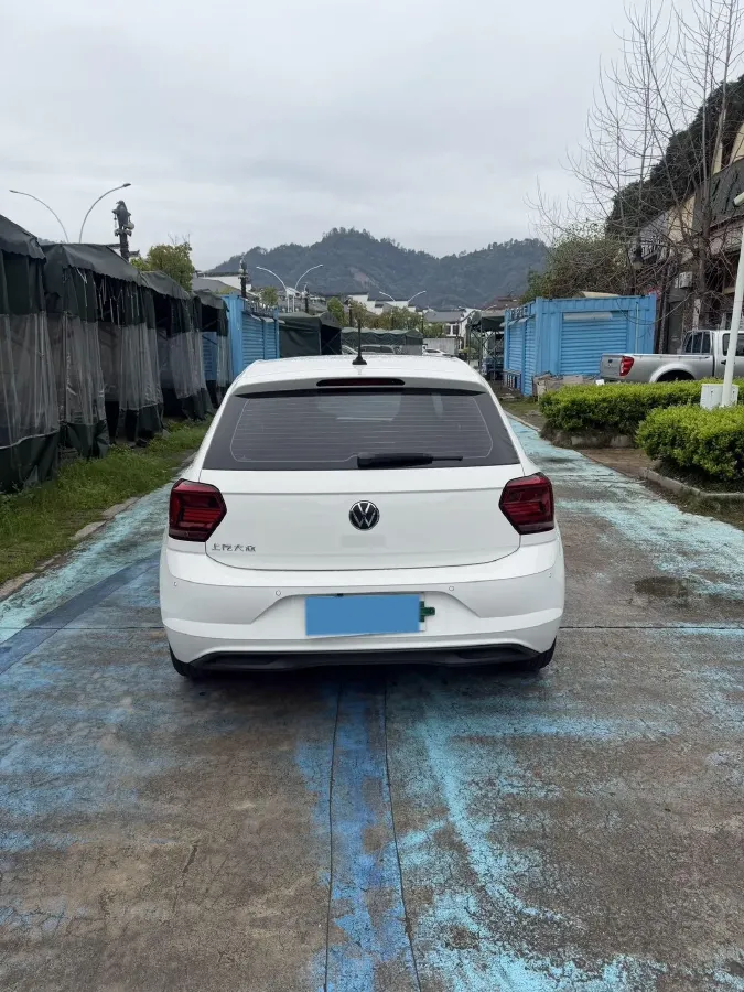 2021 Haval H6 1.5T 169HP L4 7DCT,autocango,china used car exporter,china ev exporter,chinese used car exporter,chinese used ev exporter