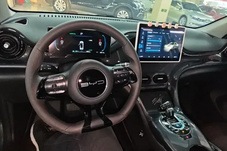 2023 BYD e2 BEV 43.2KWH,autocango,china used car exporter,china ev exporter,chinese used car exporter,chinese used ev exporter