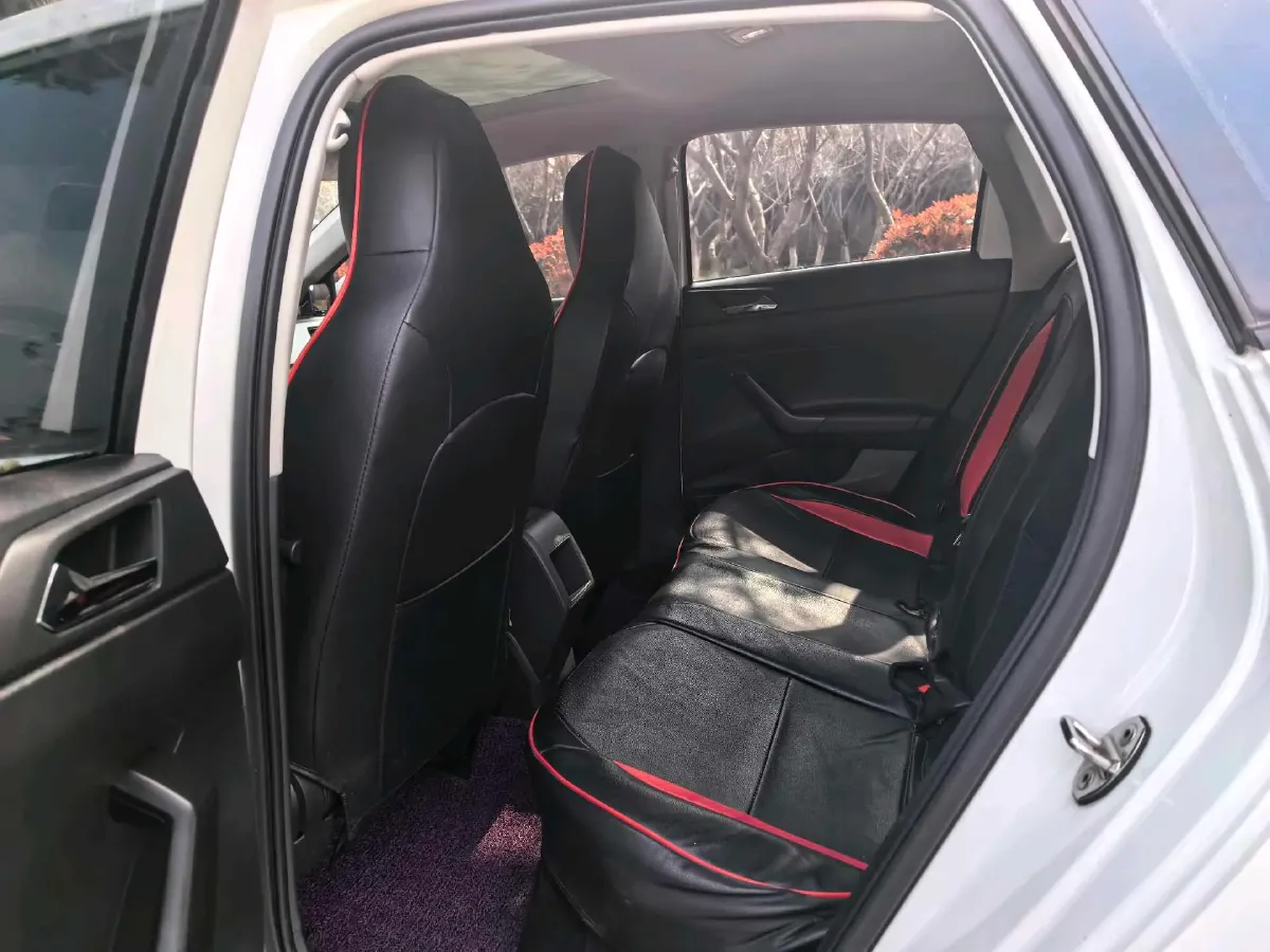 2021 Bestune T55 1.5T 169HP L4 7DCT,autocango,china used car exporter,china ev exporter,chinese used car exporter,chinese used ev exporter