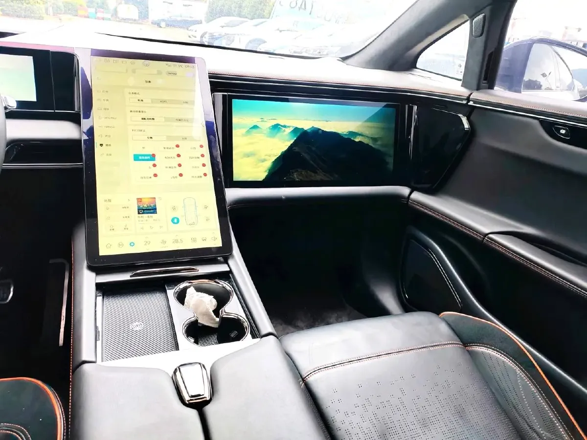 2021 HiPhi X BEV 97KWH,autocango,china used car exporter,china ev exporter,chinese used car exporter,chinese used ev exporter