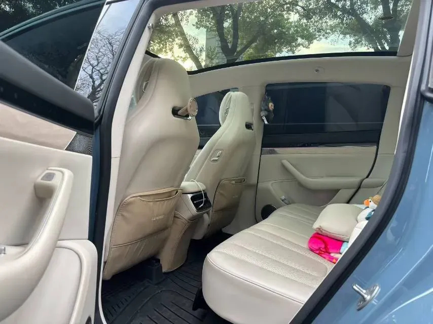 2024 HIMA R7 BEV 82KWH,autocango,china used car exporter,china ev exporter,chinese used car exporter,chinese used ev exporter