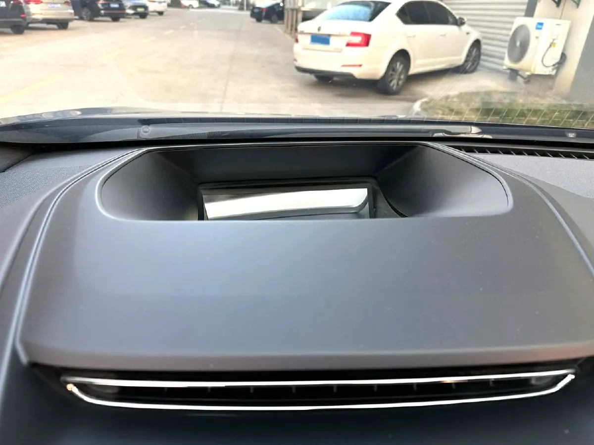 2021 HiPhi X BEV 97KWH,autocango,china used car exporter,china ev exporter,chinese used car exporter,chinese used ev exporter