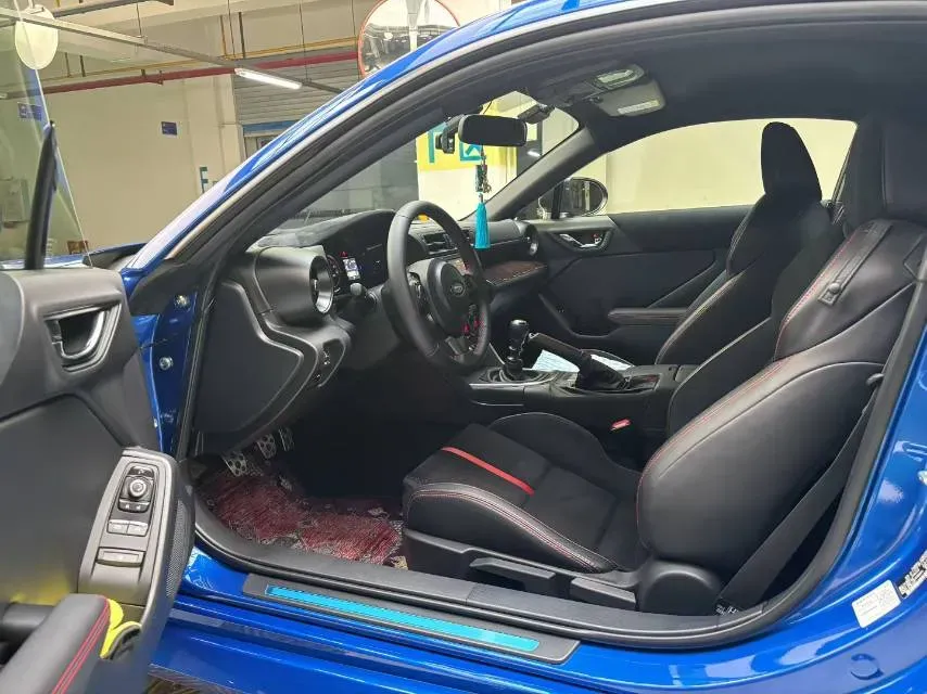 2022 Subaru BRZ 2.4L 234HP H4 6MT,autocango,china used car exporter,china ev exporter,chinese used car exporter,chinese used ev exporter