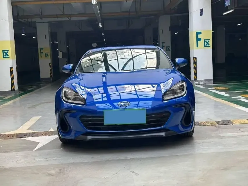 2022 Subaru BRZ 2.4L 234HP H4 6MT,autocango,china used car exporter,china ev exporter,chinese used car exporter,chinese used ev exporter
