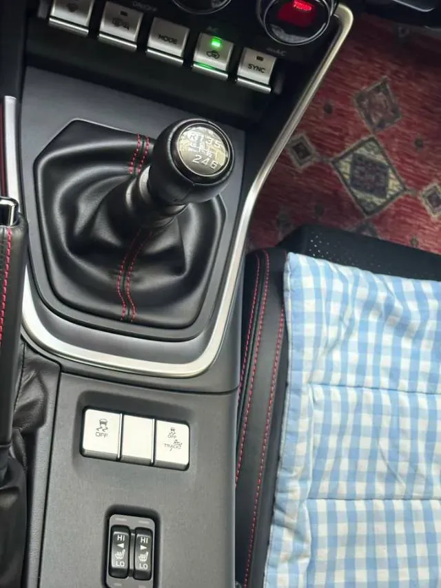 2022 Subaru BRZ 2.4L 234HP H4 6MT,autocango,china used car exporter,china ev exporter,chinese used car exporter,chinese used ev exporter