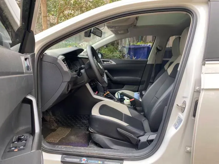 2021 Bestune T55 1.5T 169HP L4 7DCT,autocango,china used car exporter,china ev exporter,chinese used car exporter,chinese used ev exporter