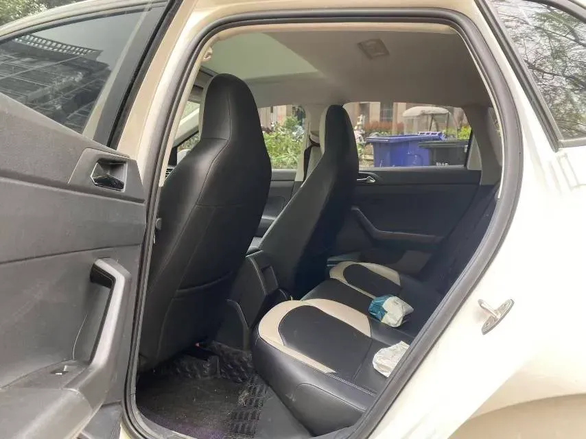 2021 Bestune T55 1.5T 169HP L4 7DCT,autocango,china used car exporter,china ev exporter,chinese used car exporter,chinese used ev exporter