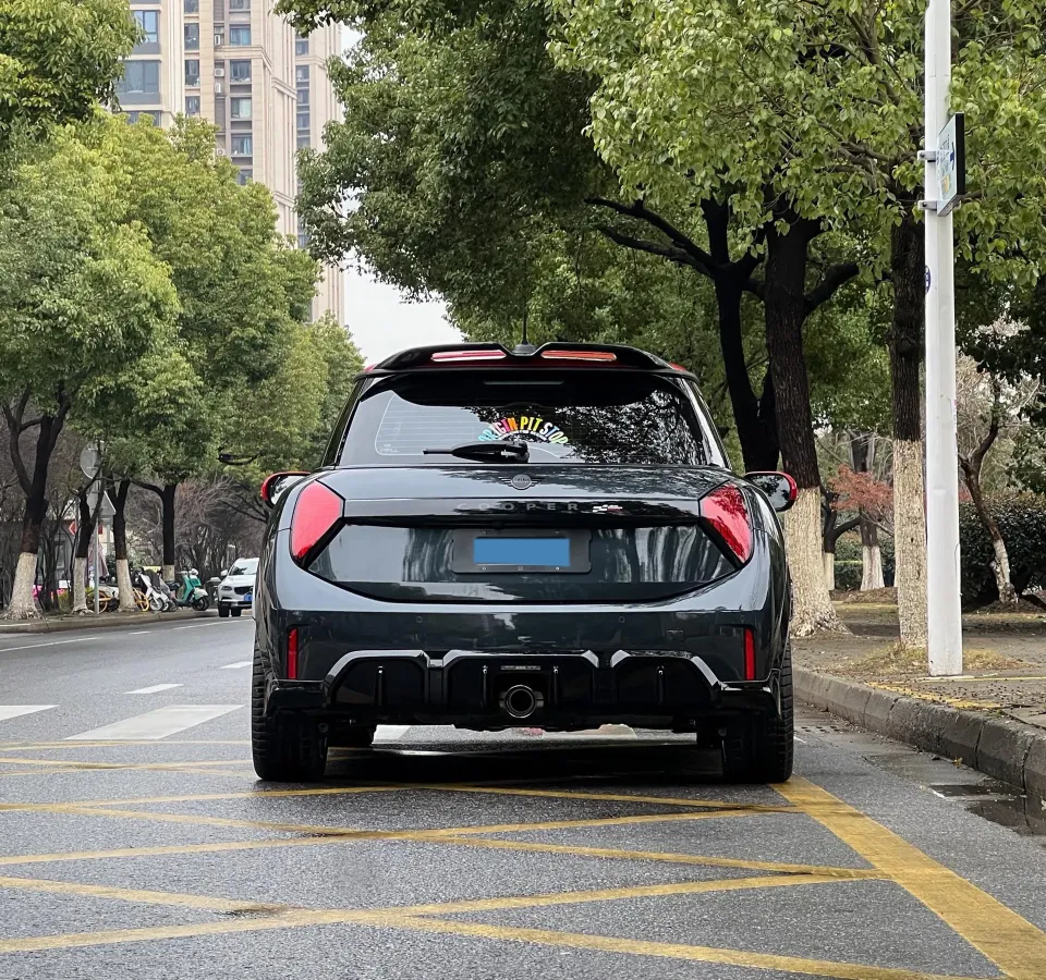 2025 MINI JCW 2.0T 231HP L4 7DCT,autocango,china used car exporter,china ev exporter,chinese used car exporter,chinese used ev exporter