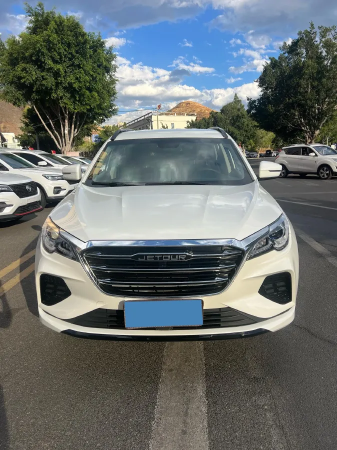 2021 Jetour X70 1.5T 156HP L4 6MT,autocango,china used car exporter,china ev exporter,chinese used car exporter,chinese used ev exporter