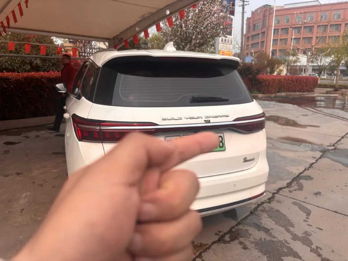 2022 Exceed LXC-DM 1.5T 156HP L4 3DHT PHEV 19.27KWH,autocango,china used car exporter,china ev exporter,chinese used car exporter,chinese used ev exporter