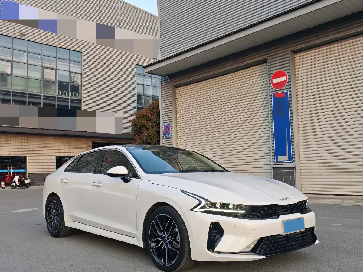 2021 Toyota Camry 2.0L 178HP L4 CVT,autocango,china used car exporter,china ev exporter,chinese used car exporter,chinese used ev exporter