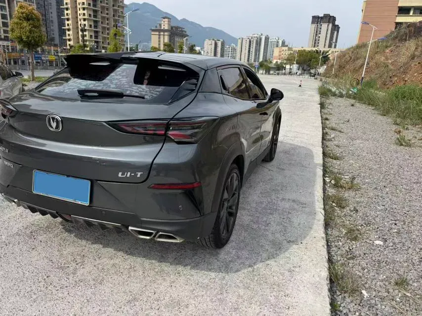 2020 ChangAn UNI-T 1.5T 180HP L4 7DCT,autocango,china used car exporter,china ev exporter,chinese used car exporter,chinese used ev exporter