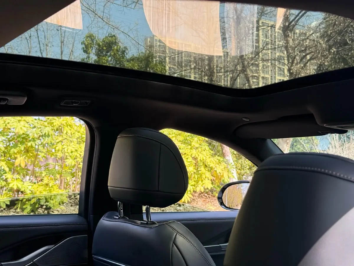 2022 Lincoln Z 2.0T 246HP L4 8AT,autocango,china used car exporter,china ev exporter,chinese used car exporter,chinese used ev exporter