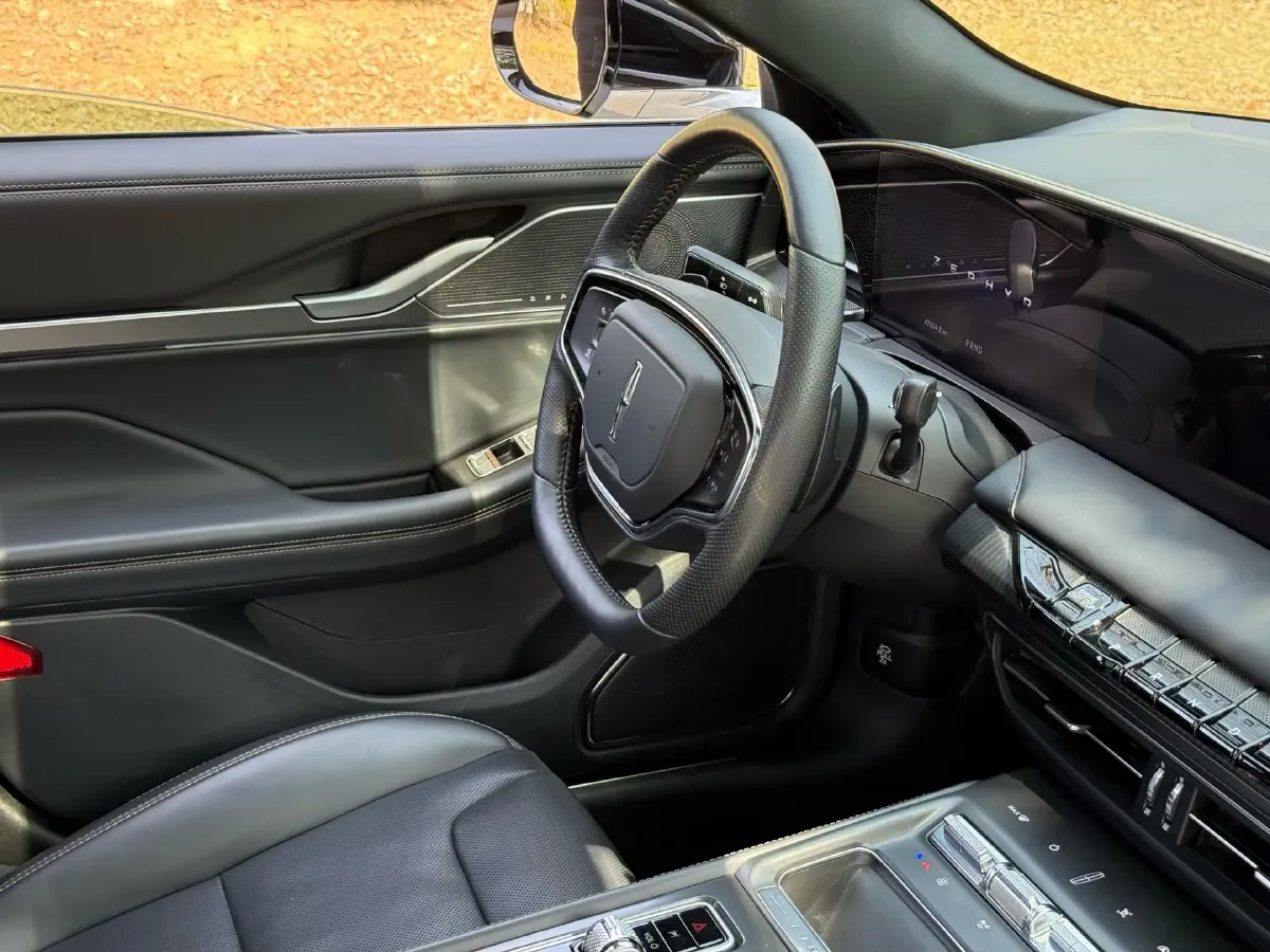 2022 Lincoln Z 2.0T 246HP L4 8AT,autocango,china used car exporter,china ev exporter,chinese used car exporter,chinese used ev exporter